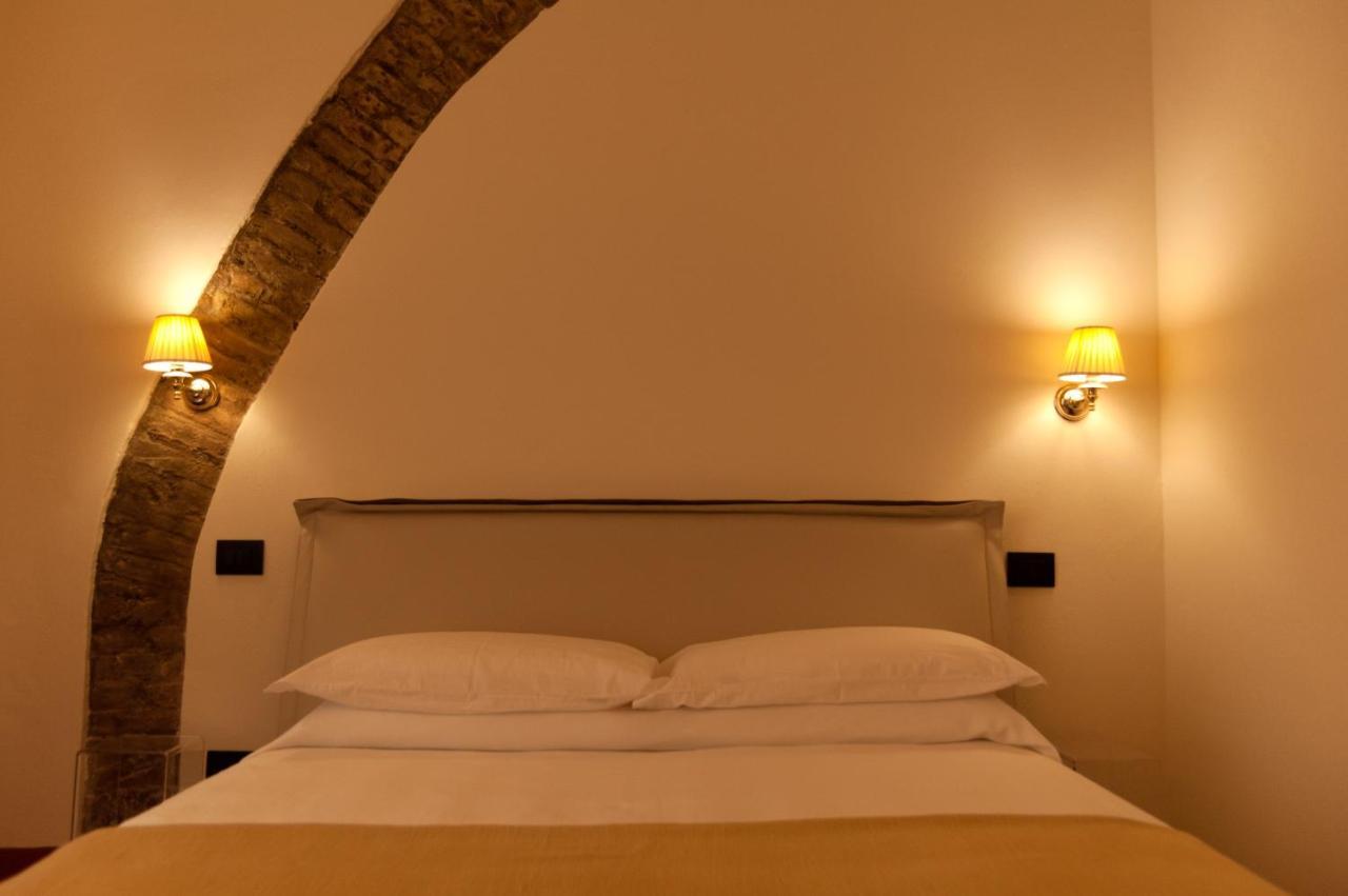 Palazzo Benucci Bed and Breakfast San Gimignano Eksteriør billede