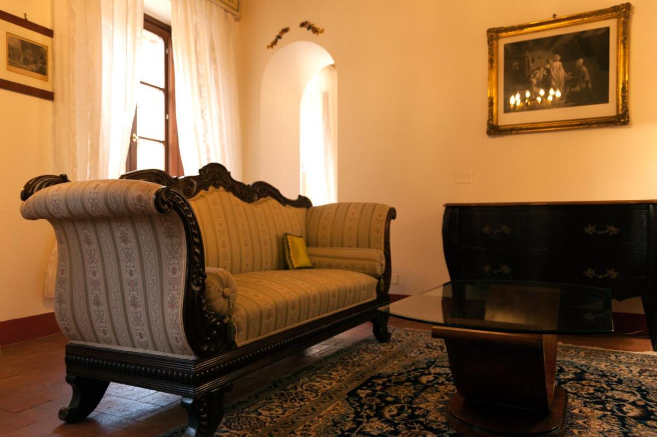 Palazzo Benucci Bed and Breakfast San Gimignano Eksteriør billede
