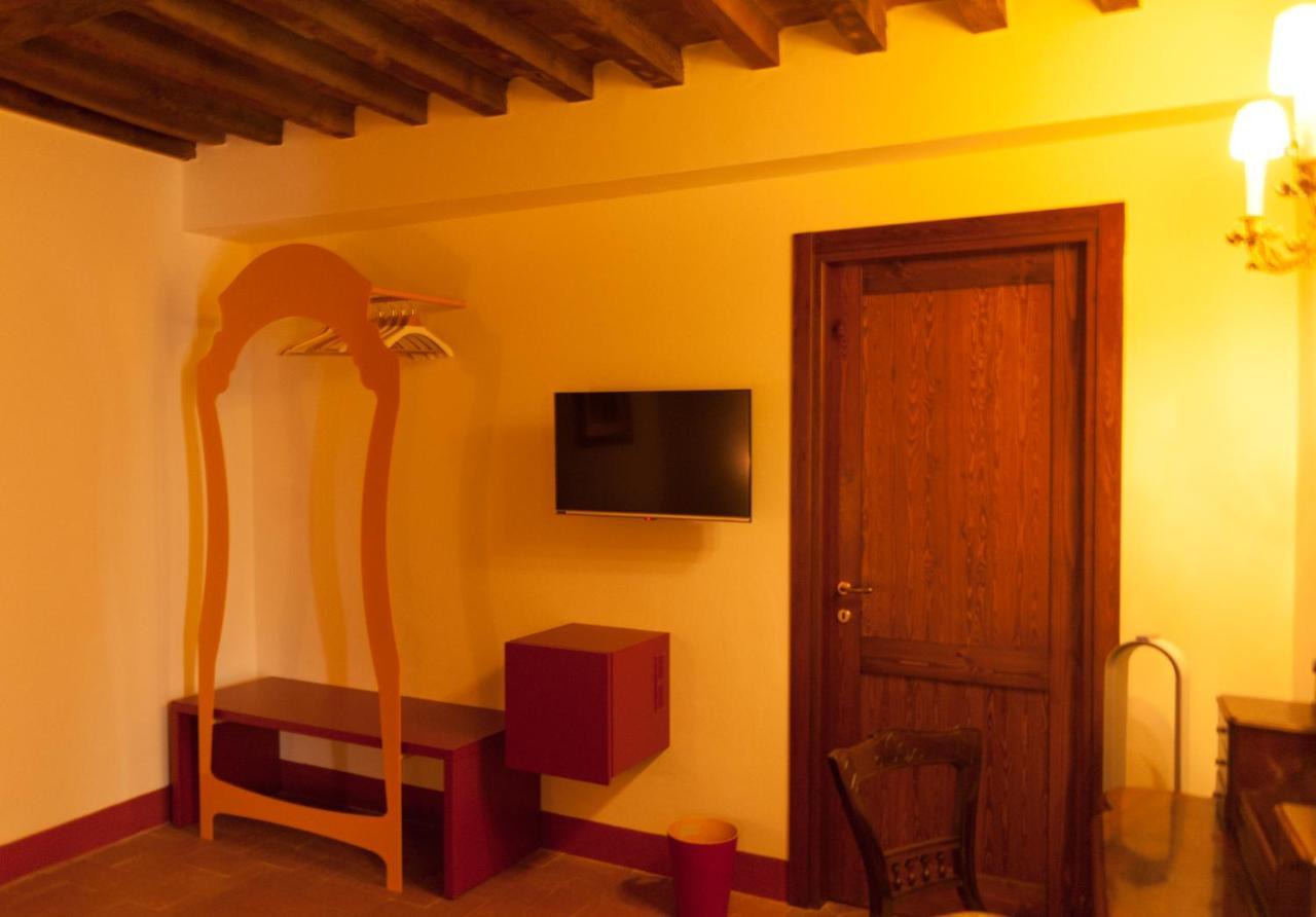 Palazzo Benucci Bed and Breakfast San Gimignano Eksteriør billede