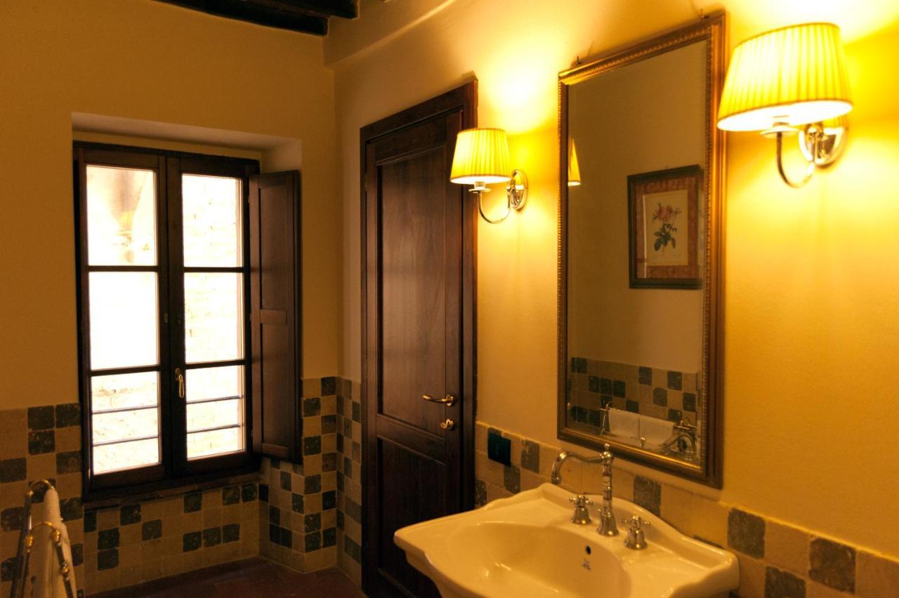Palazzo Benucci Bed and Breakfast San Gimignano Eksteriør billede